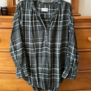 Green plaid tunic by Universal Thread